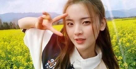 娱乐吃瓜丫杨超越,娱乐吃瓜界的“瓜王”传奇